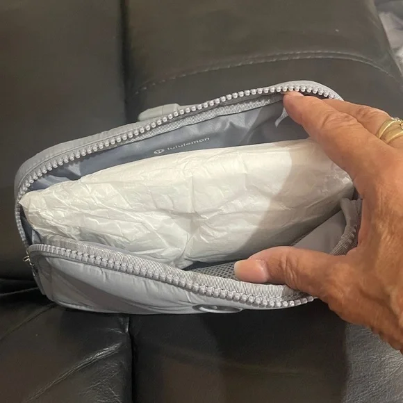 Lululemon Athletica Light Gray Pouch 9” X 6” large - Picture 6 of 12